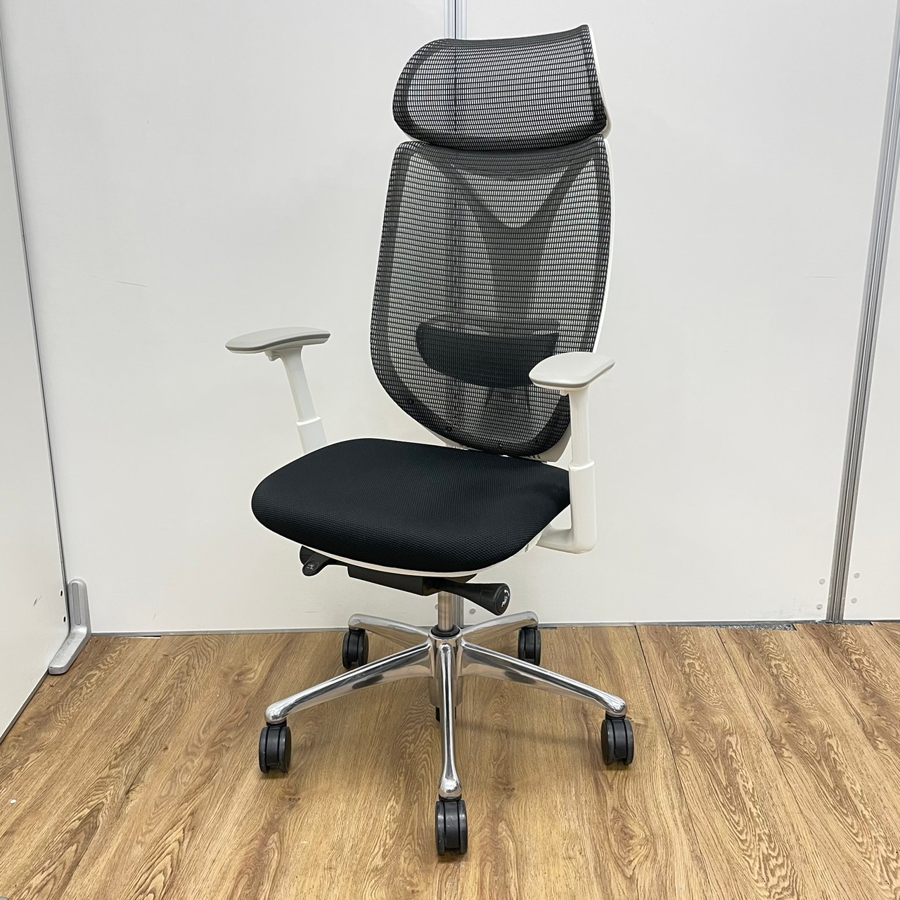 中古】サブリナ オカムラ/okamura 肘付ハイバックチェア 387863