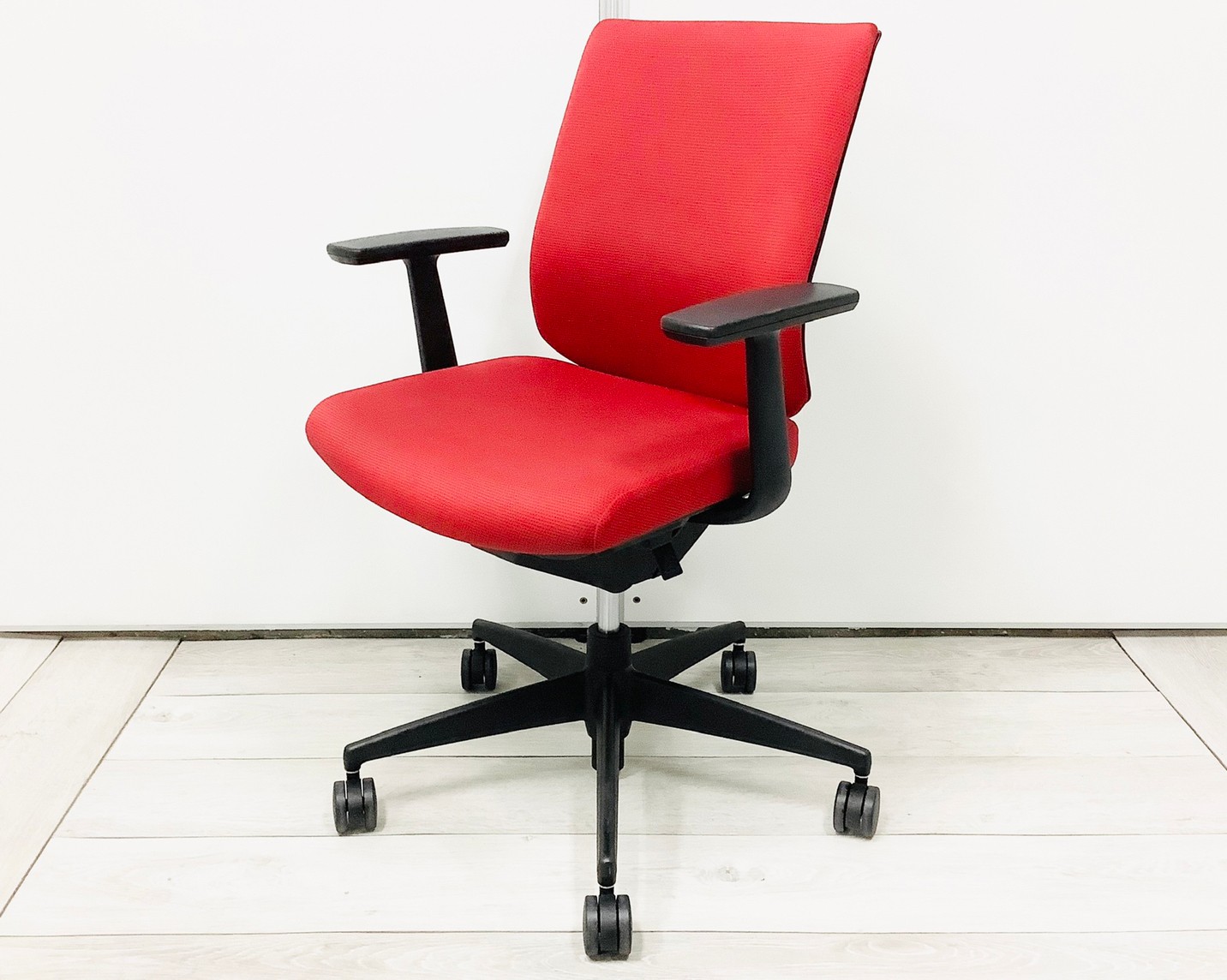 中古】ウィザード2 CRS-G1820F6 コクヨ/KOKUYO 肘無ローバックチェア  