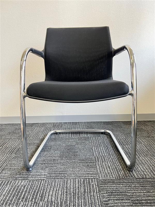 Vitra UniX
                        その他シリーズ
                                    中古
            