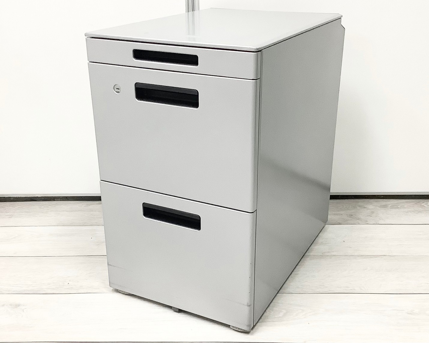 大人気／定番　◆KOKUYO／コクヨ　◆アリオス ※横浜本店撮影画像※
                        その他シリーズ
                                    中古
            