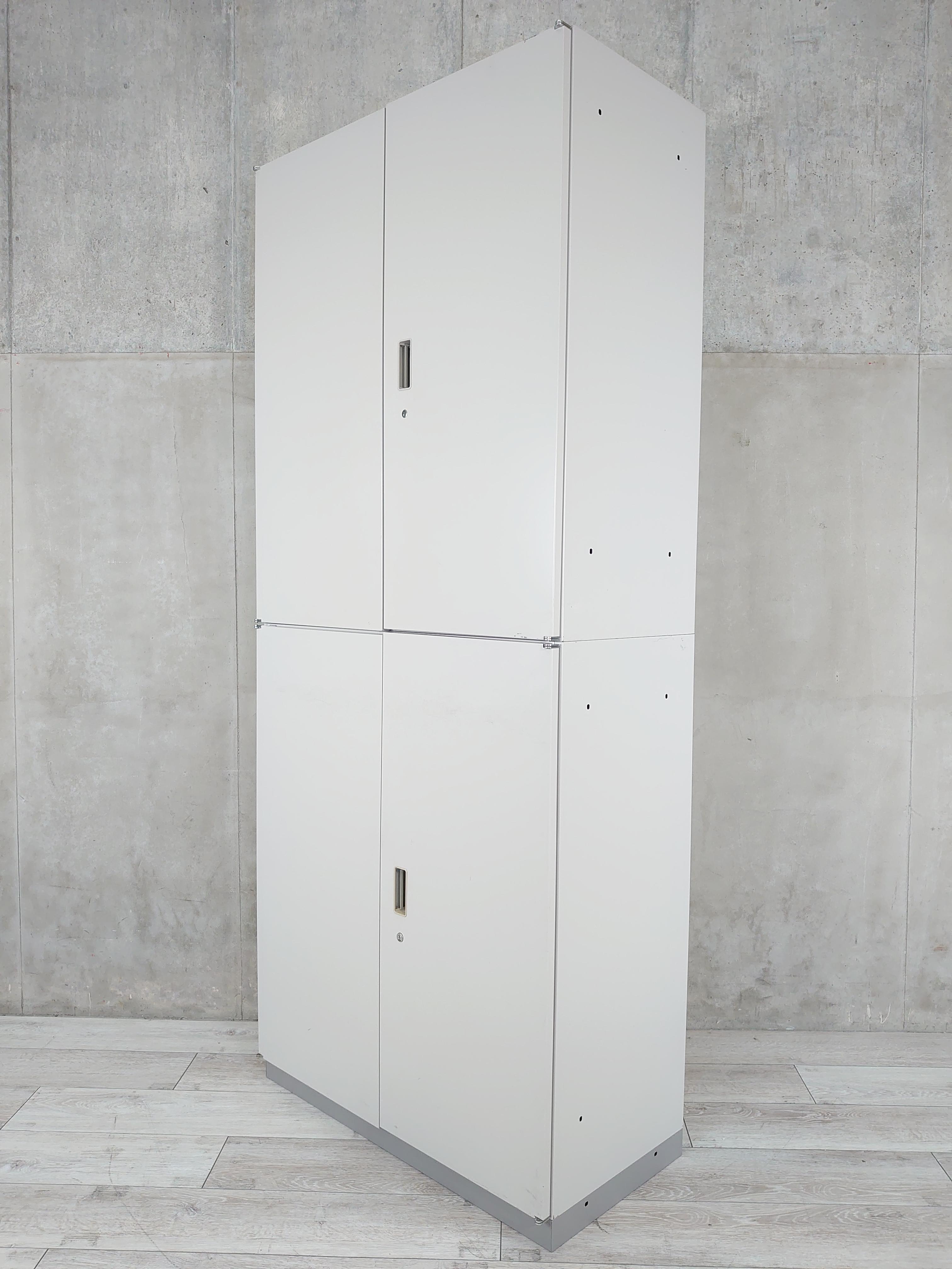 【両開き×両開き】大容量収納が可能な書庫セット入荷しました！【人気のニューグレーカラー】
                        シンライン
                                    中古
            