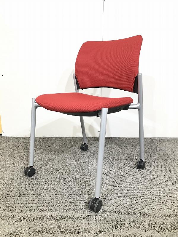 【関西倉庫在庫】国内メーカーオカムラ製　キャスター付き　省スペースで保管ができるスタッキングチェア　弊社使用コード【A00881724】
                        8147シリーズ
                                    中古
            