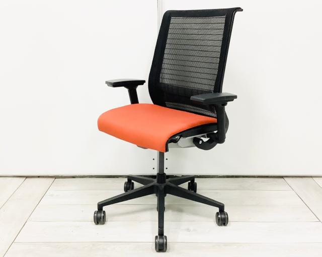 Steelcase（スチールケース） オフィスチェア(椅子) 一覧 - 中古