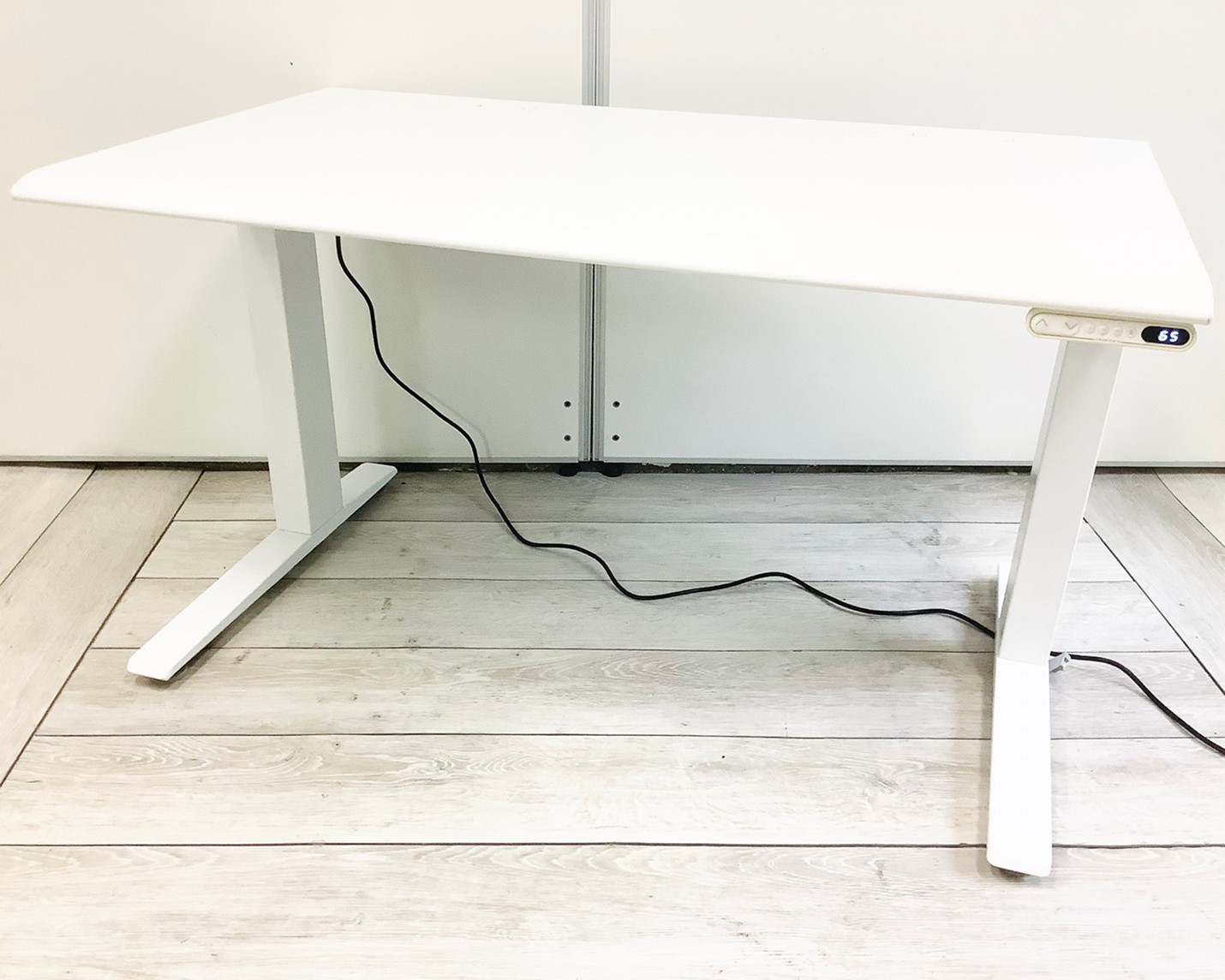 定番／流行／貴重　◆Okamura／オカムラ　◆Swift／スイフト ※横浜本店撮影画像※
                        Swift
                                    中古
            