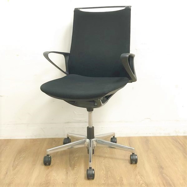 中古】モード CA25BR-FWM1 オカムラ/okamura 肘付ミドルバック 中古】モード CA25BR-FWM1 オカムラ/okamura 肘付ミドルバック