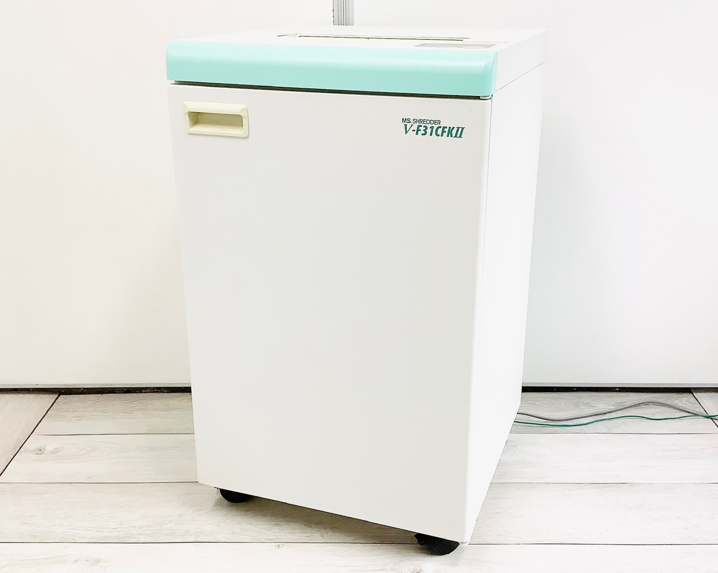 大人気／高品質　◆MEIKO／明光商会◆MSV-F31CFKⅡ  ※横浜本店撮影画像※
                        MSVシリーズ
                                    中古
            