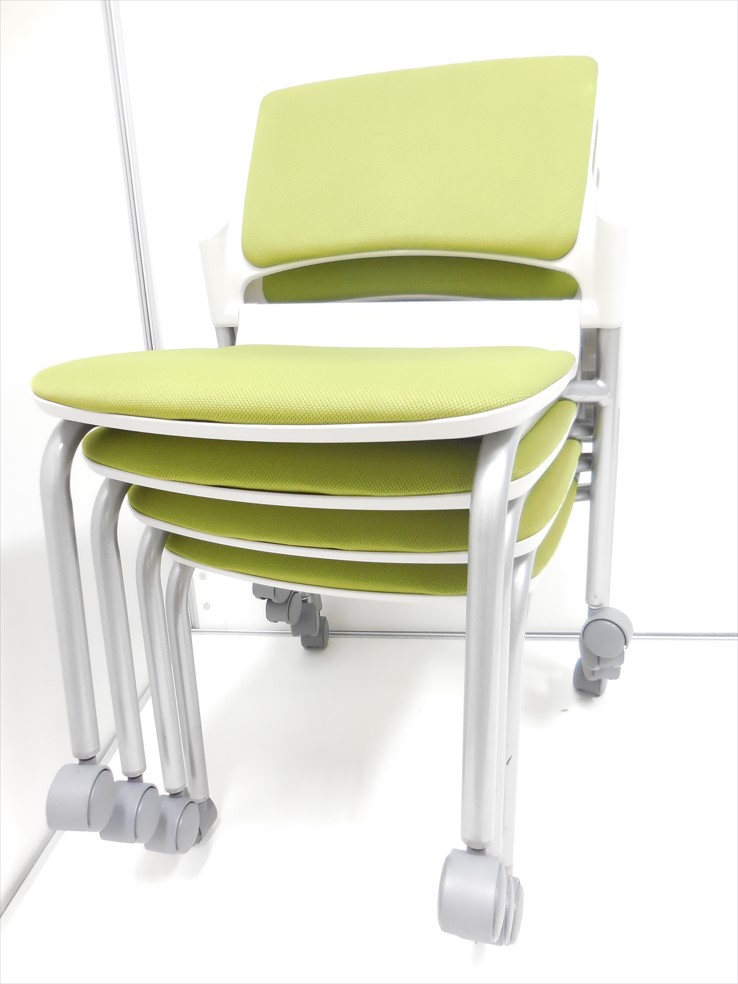 内田洋行性　MF-180シリーズ　スタッキングチェア 4脚セット
                        MF-180シリーズ
                                    中古
            