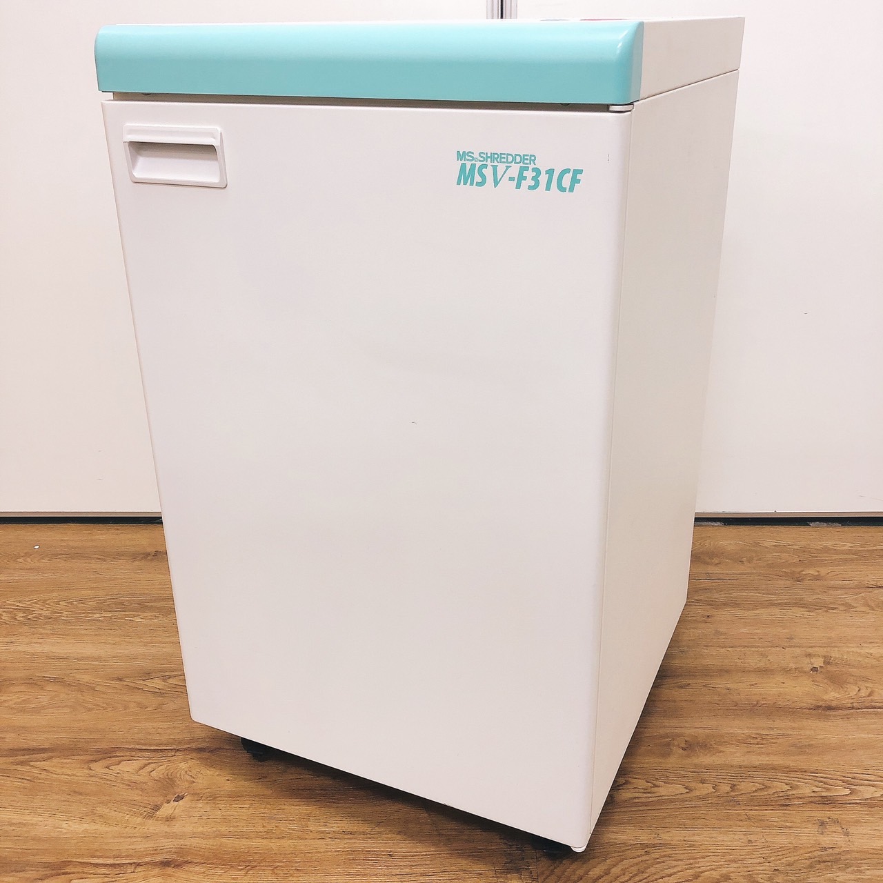 シュレッダー　大型　明光商会　処分　処理　整理　ＭＳＶ－Ｆ３１ＣＦ
                        MSVシリーズ
                                    中古
            