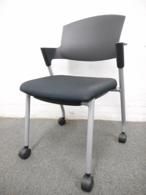 ■コクヨ　スタッキングチェア【キャスター付】　■ブラック　■【KOKUYO】プロッティ【Protty】
                        プロッティチェア
                                    中古
            