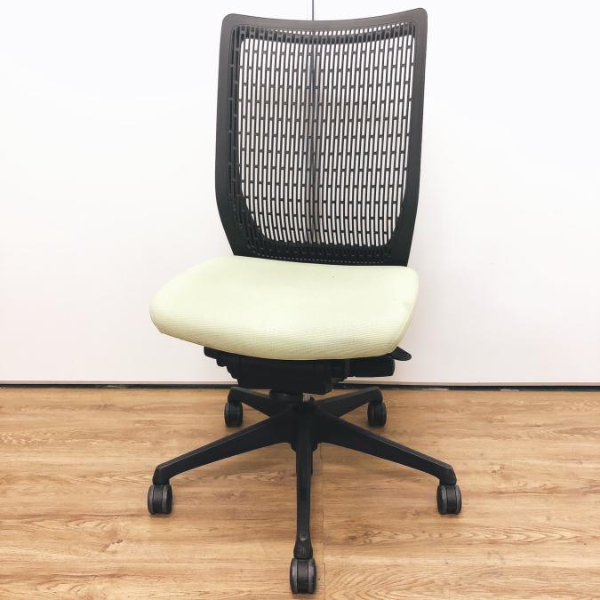 【限定6脚】ＯＡチェア　肘無　グリーン　背面樹脂　オカムラ製品　ヴィスコンテ　【在庫入替】　残り１脚　在宅　テレワーク　自宅　移転　入替　増床　起業　コスパ
                        ヴィスコンテチェア
                                    中古
            