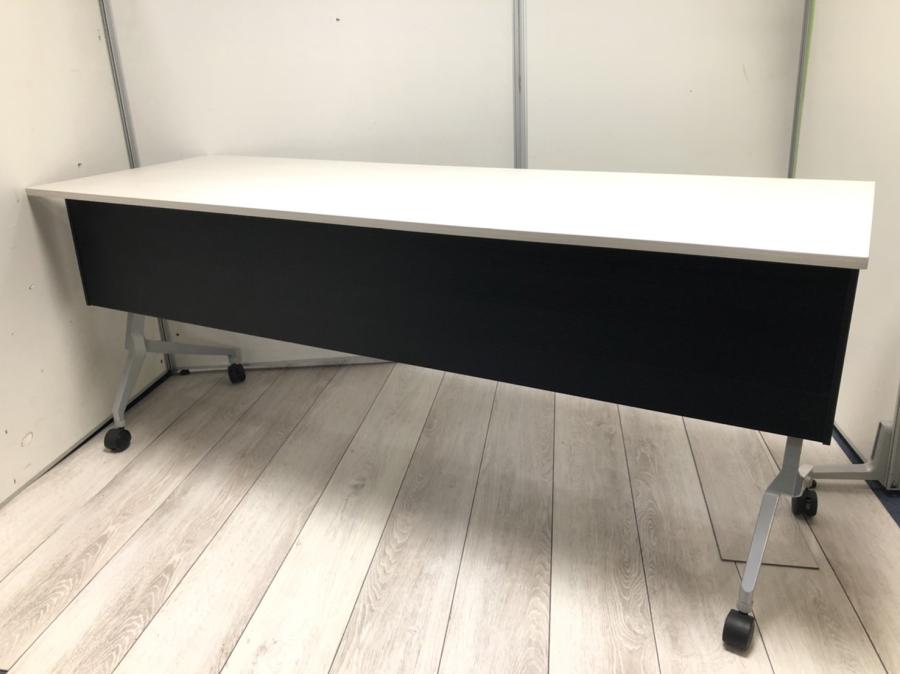 イトーキの現行シリーズ　スレントスタックテーブルが入荷！
                        スレント
                                    中古
            