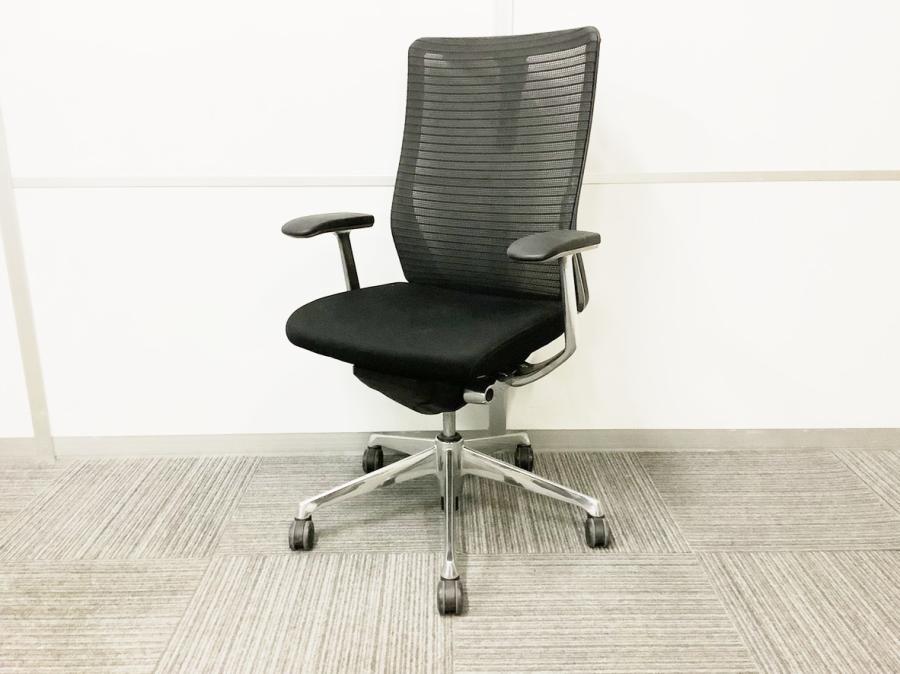 オカムラの人気のメッシュチェア！通気性抜群！デザインもオシャレです！■オカムラ■コーラル
                        コーラルメッシュ
                                    中古
            