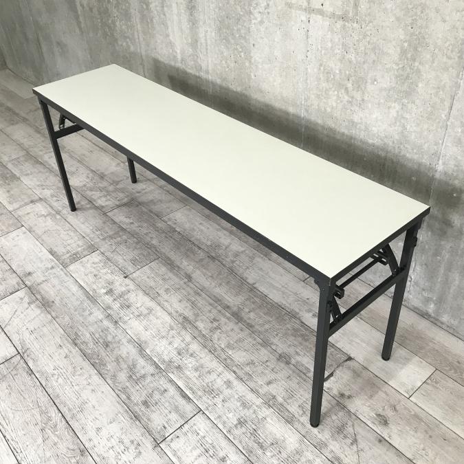ライオン製　ゼミテーブルシリーズ　折り畳みテーブル　W（幅）1800mm
                        その他シリーズ
                                    中古
            