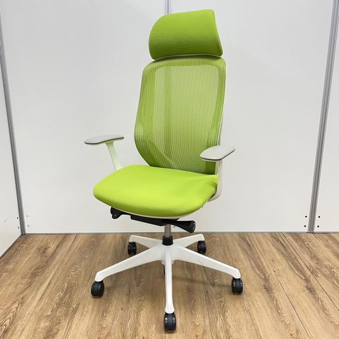 【現品限り・新品ヘッドレスト】【2015年度製】オカムラ製　シルフィーシリーズ　ライムグリーンカラー　肘付きハイバックチェア！！※現物画像※　クレジット決済希望優先になります！！
                        シルフィーメッシュ
                                    中古
            