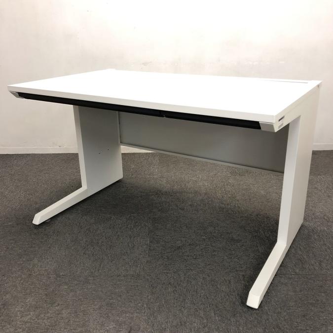【10台ロット限定！！】人気のホワイトデスク！中古　平机　デスク　オフィス　ホワイト　テレワーク　在宅ワーク　フリーアドレスデスク　イトーキ　ITOKI　CZR　W1200
                        CZRデスク
                                    中古
            