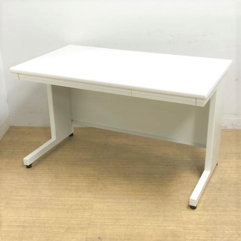 【大量入荷！コスパ◎の平机！！】プラス　LEED　ホワイト　W1200㎜　ホワイト　中古　低価格　事務机　テーブル　デスク