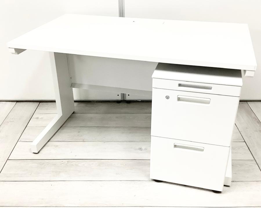 【横幅1200サイズ】内田洋行/スカエナ/ホワイト/平机＋ワゴンセット
ワゴン位置を自由に変更できます！
                        スカエナ
                                    中古
            