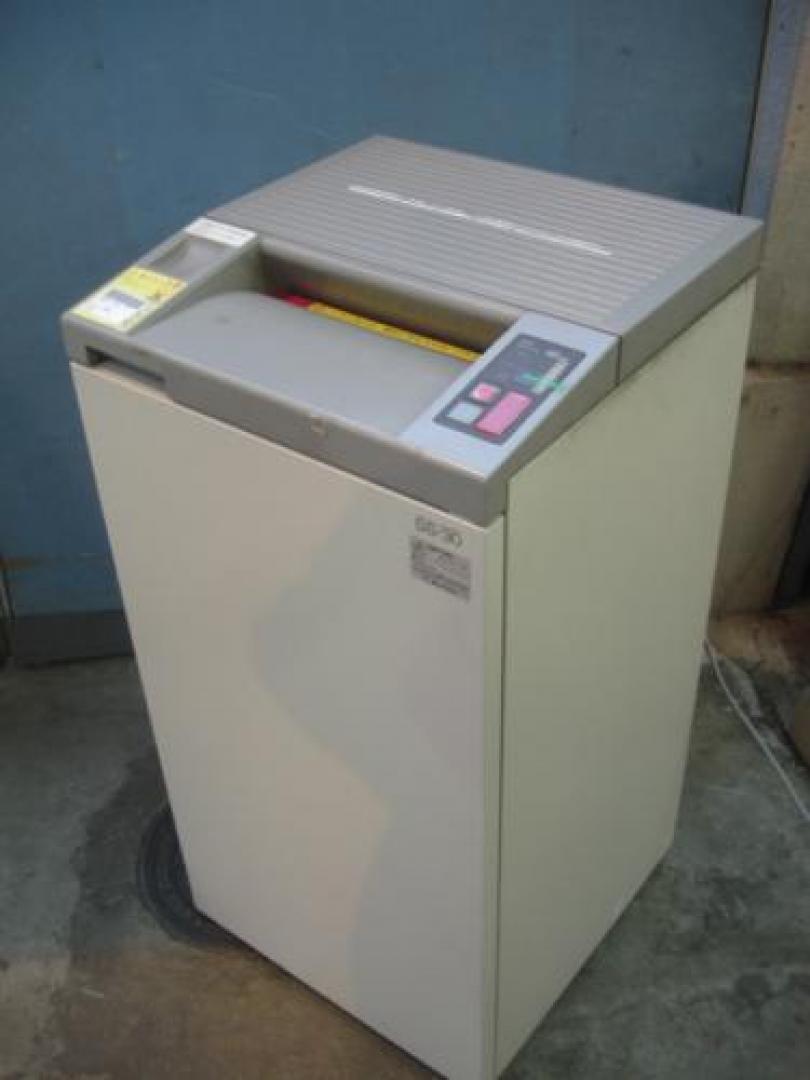 その他
                                    中古
            