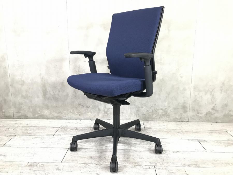 【6脚入荷！】独自のクッションが快適な座り心地をサポート！【J11】
  ■オカムラ/エスクード/ダークブルー
                        エスクード
                                    中古
            