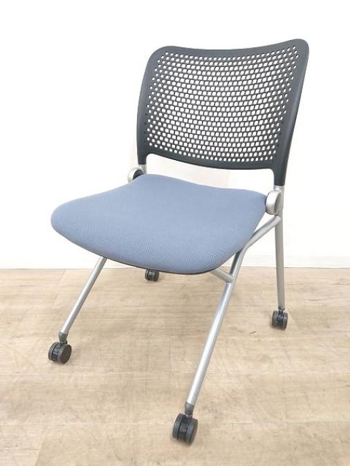 【定価約5万円】【分厚く快適なクッションのネスティングチェア】■内田洋行　ブルーメ　ネスティングチェア
                        ブルーメ
                                    中古
            