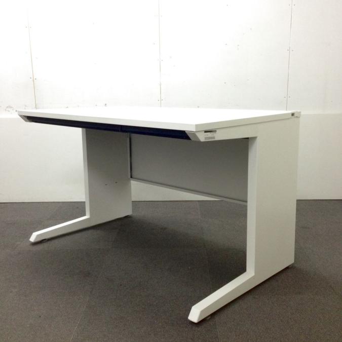 【在庫入れ替え】使い勝手抜群のイトーキ製平机が入荷致しました☆
                        CZRデスク
                                    中古
            