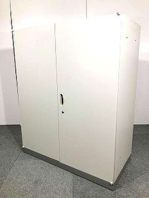 【ハイカウンターとしても！】ナイキ製　両開き書庫　■色：ニューグレー　高さ1100㎜　
                        その他シリーズ
                                    中古
            