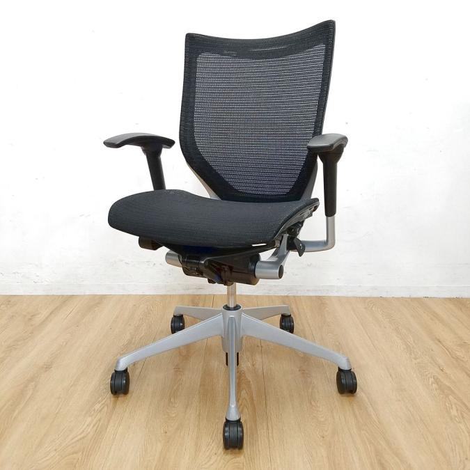 【気品さのあるデザイン！】■オカムラ　バロン　ローバック　アジャストアーム【OI】【外部倉庫在庫品】
                        バロンチェア
                                    中古
            