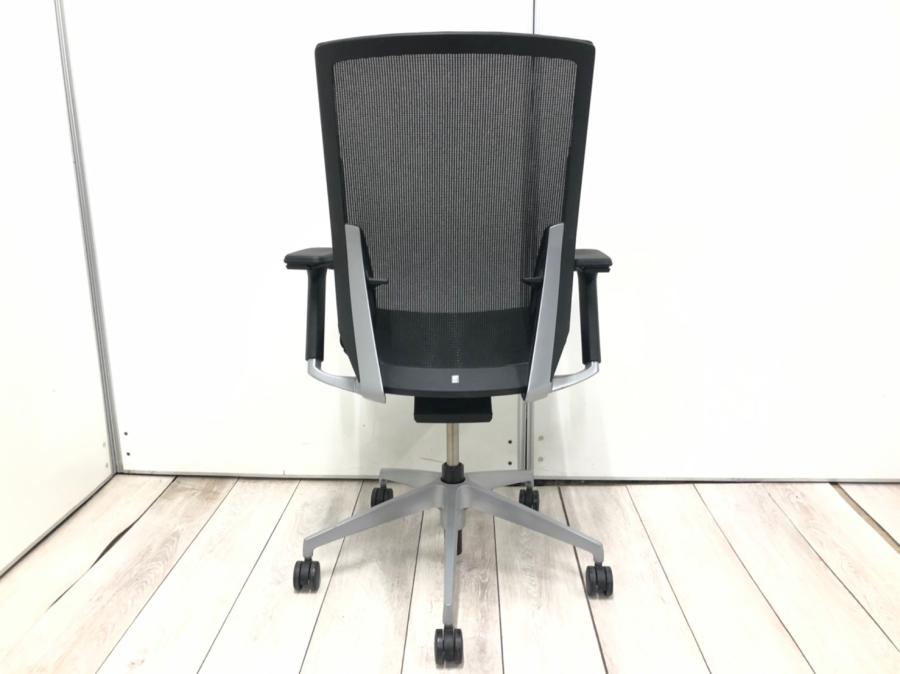 ★超美品★ITOKIヴェントチェア KE-867JB-Z5T1 イトーキ 中古】ヴェントチェア KE-867JB-Z5T1 イトーキ/ITOKI 肘付