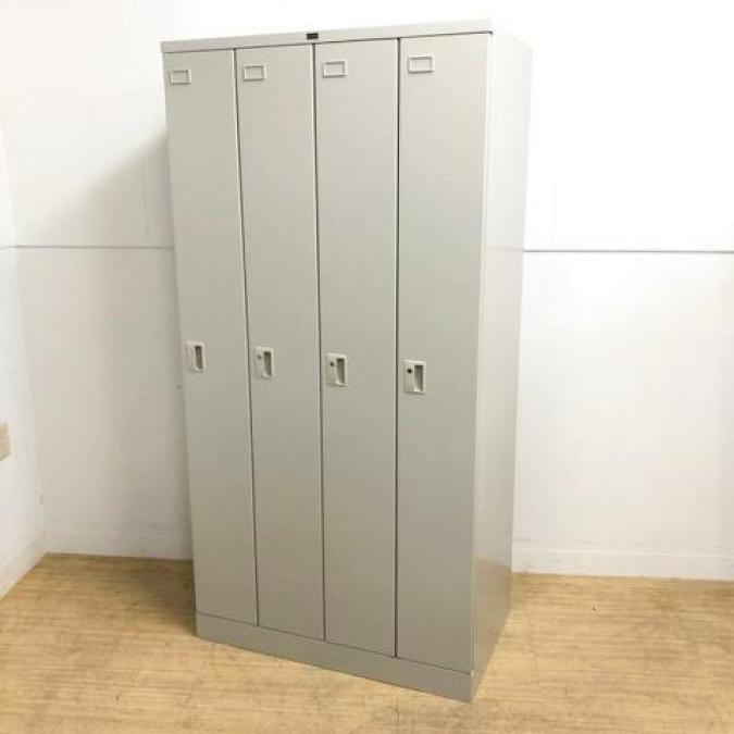 【シンプルで使いやすい国内メーカー商品】内田洋行 システムロッカー　4人用 おつとめ品
                        システム
                                    中古
            