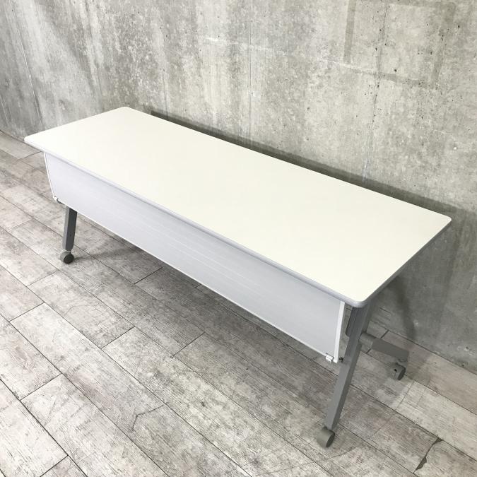 中古】 イトーキ/ITOKI スタックテーブル(長机/折りたたみ/会議用 