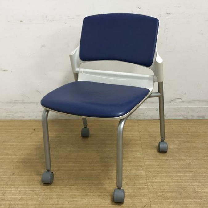 会議やミーティングにおすすめ！　スタッキングチェア　内田洋行　肘無　キャスター付　MF-180シリーズ
                        FM-180
                                    中古
            