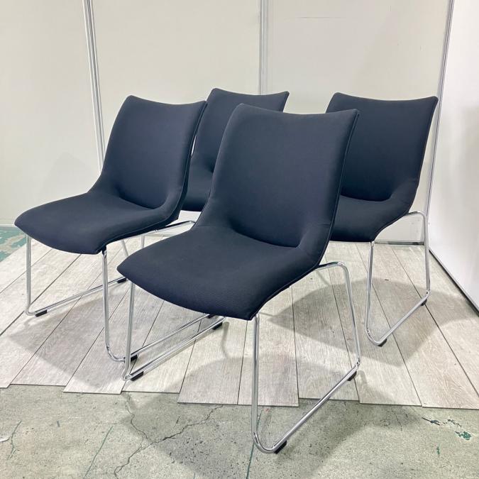 【2セット限定】4脚セット！オカムラ｜ミーティングチェア｜8145｜商談スペースや休憩スペースに最適！
                        8145シリーズ
                                    中古
            