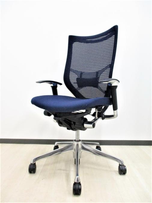 【高級感のあるポリッシュフレーム】
オカムラ/バロン/ブルー/ランバーサポート付き
                        バロンチェア
                                    中古
            