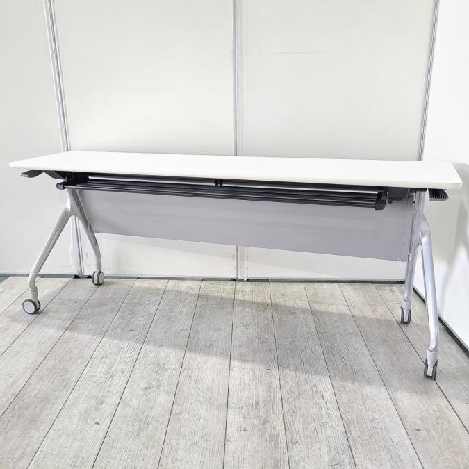 【11台限定】コクヨ製｜Ｗ1800 D450｜人気のホワイトサイドスタックテーブル入荷致しました！中古　テーブル　ロット
                        エピファイ
                                    中古
            