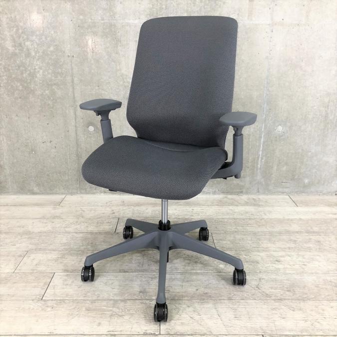 【KS】オカムラ製最新シリーズ“Spher(スフィア)”
                        スフィア
                                    新古品
            