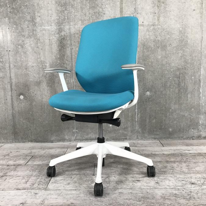 オカムラ製　シルフィーシリーズ　ブルーグリーンカラー　固定肘　肘付きハイバックチェア！！
                        シルフィー
                                    中古
            