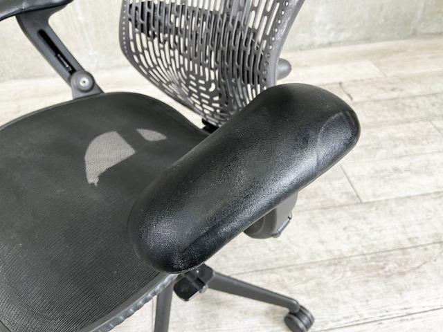 中古】ミラアーム Herman Miller/ハーマンミラー 肘付ハイバックチェア 404802 - 中古オフィス家具ならオフィスバスターズ