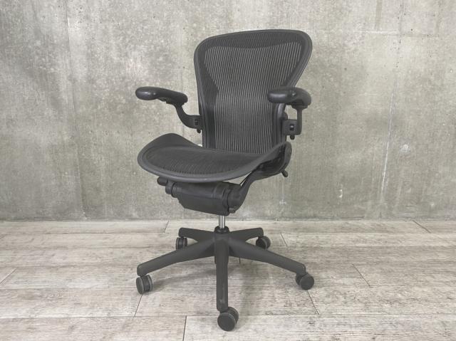 中古】アーロンチェア Herman Miller/ハーマンミラー 肘付ハイバック