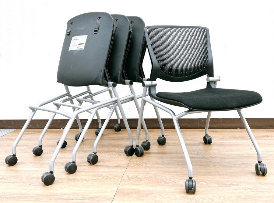 【大量入荷】【状態用考慮】キャスター樹脂剥がれあり⇒大人気ネスティングタイプミーティングチェア⇒グラータ（Grata）※ブラックカラー◆オカムラ製【RP】
                        グラータチェア
                                    中古
            