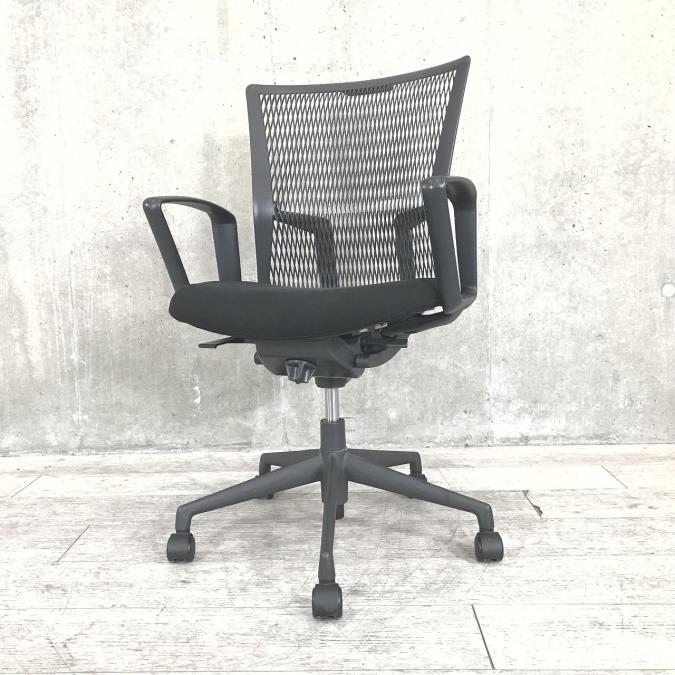 【在庫入替セール（本在庫限定価格）】■ウチダ　アクトディアチェア　肘付　ブラック　■スタイリッシュなデザイン！【A00895365】
                        アクトディアチェア
                                    中古
            