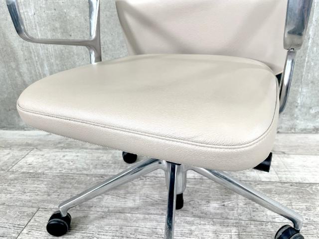 【中古】ID Trim vitra/ヴィトラ 肘付ハイバックチェア 407428