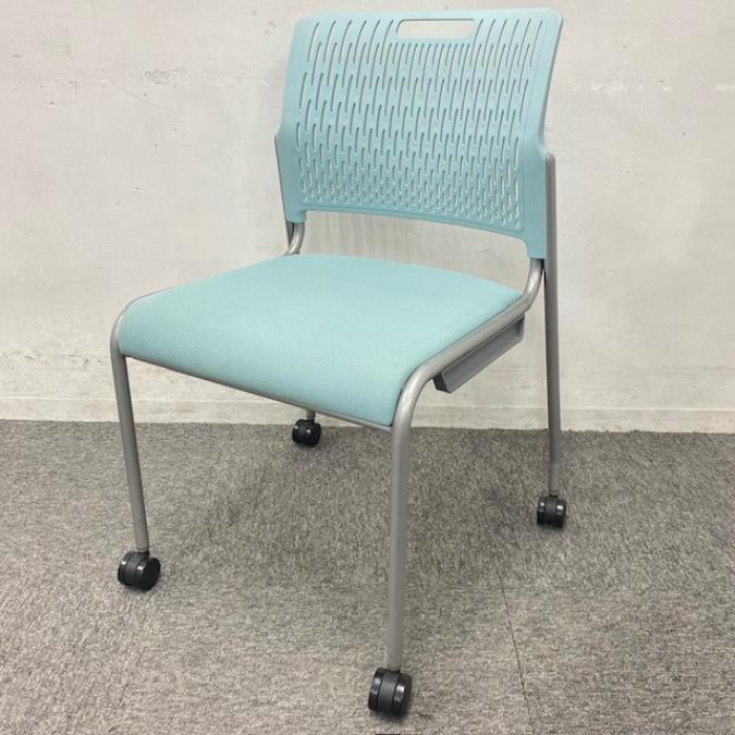 【10脚入荷！！】ウチダ製　MF-280シリーズ　ライトブルー　スタッキングチェア！！
                        MF-280シリーズ
                                    中古
            