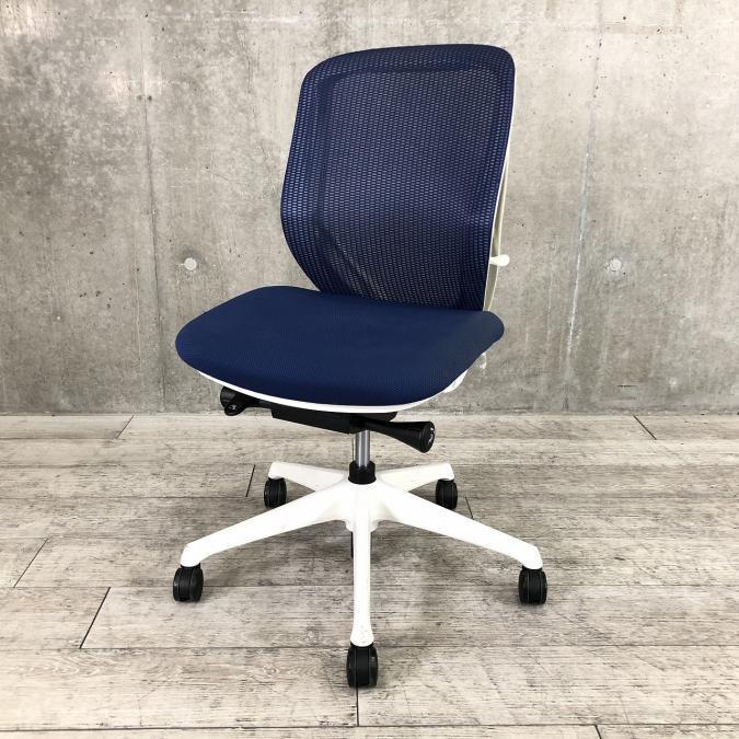 【爽やかブルーメッシュ！】オカムラ　シルフィ/ブルー/ホワイトボディ　■肘無しローバック【管理番号：A00897597】
                        シルフィーメッシュ
                                    中古
            