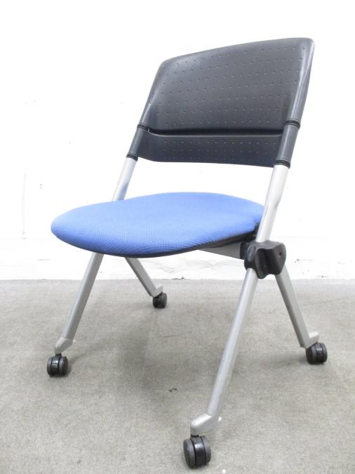 【おつとめ品】オカムラリータチェア【ブルー】【キャスターのゴムはがれ有】【Ｊ】
                        リータ
                                    中古
            