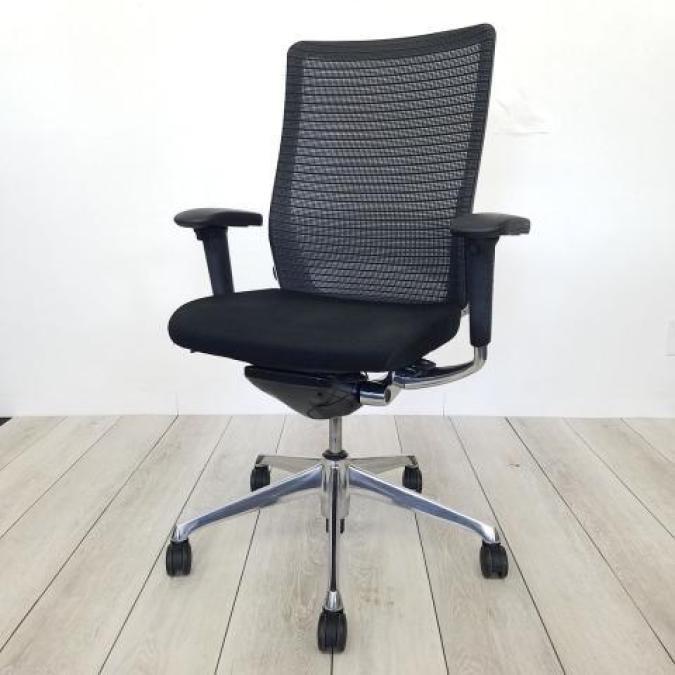 【人気商品】シンプルなデザインと最上級の操作性チェア入荷！中古　高級チェア　オフィスチェア　OAチェア　メッシュチェア　ハイバック　テレワーク　在宅ワーク　リモートワーク　オカムラ　コーラル　ブラック　アジャストアーム
                        コーラルメッシュ
                                    中古
            