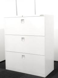 オカムラ製人気の3段ラテラル書庫！立ったまま書類の確認ができます。