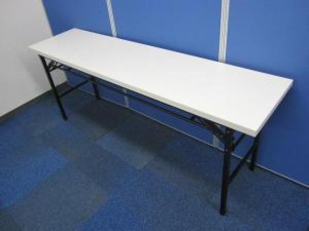 ■折りたたみテーブル　■W1800×D450×H700mm　■ホワイト　■折り畳みテーブル
                        
                                    新品
            