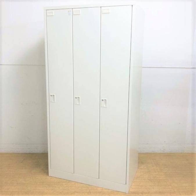 3人用ロッカー　ホワイト　イトーキ　WN型　鍵付き
                        WN型
                                    中古
            
