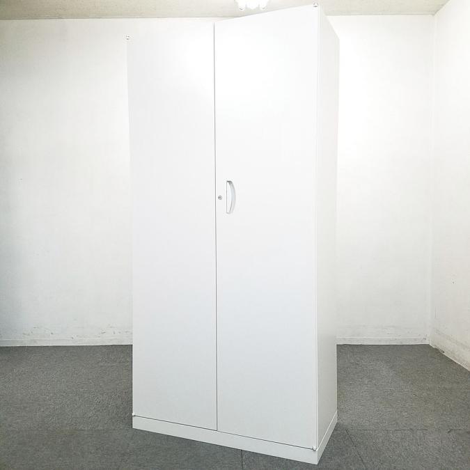 【使いやすいサイズが人気！】■両開き書庫　ホワイト　H1860mm　■A4書類が5段収納できます！
                        QUWALL
                                    中古
            