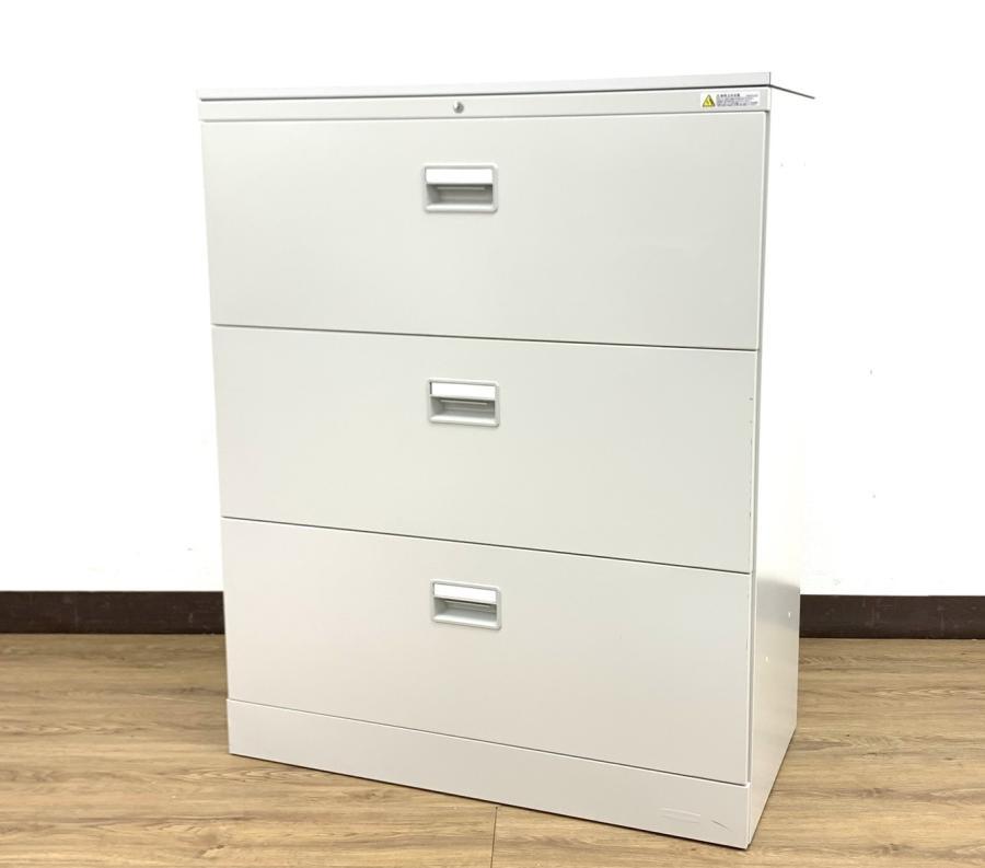 【2台入荷】往年のオフィスNo.1定番シリーズ42型ローキャビネット3段ラテラル書庫※天板付仕様◆オカムラ製【RP】
                        42シリーズ
                                    中古
            